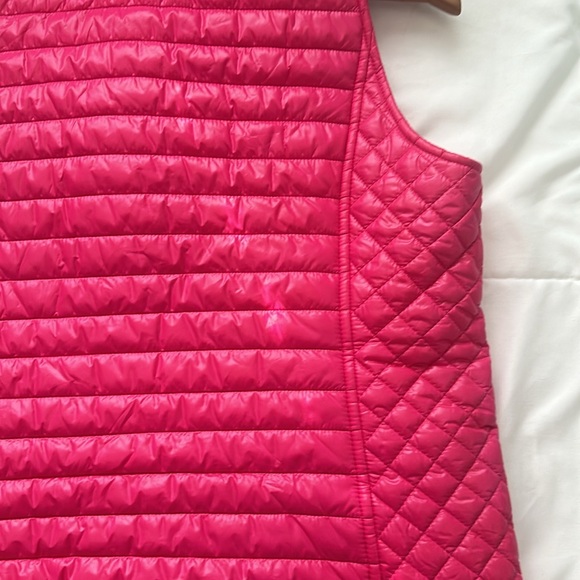 Vineyard Vines Women's Puffer Vest Rhododendron Pink, Size M - Picture 8 of 9